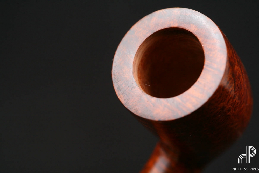 smooth billiard horn stem